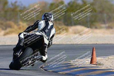 media/Feb-13-2022-SoCal Trackdays (Sun) [[c9210d39ca]]/Turn 2 Backside (1120am)/